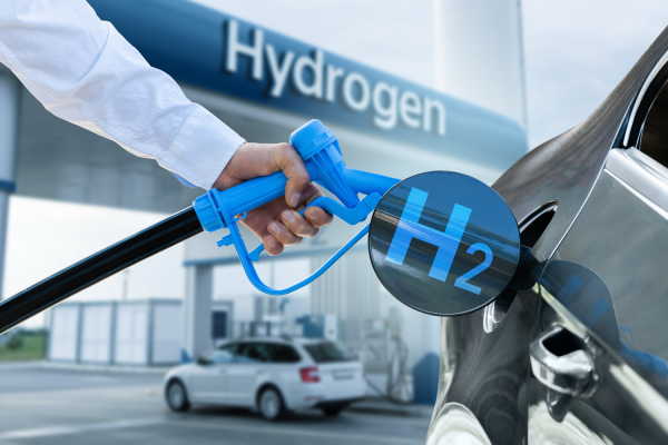 記事画像 「.環境に優しい水素自動車のガソリンスタンドである水素ステーションは、2030年までにどこまで設置が進むのか」