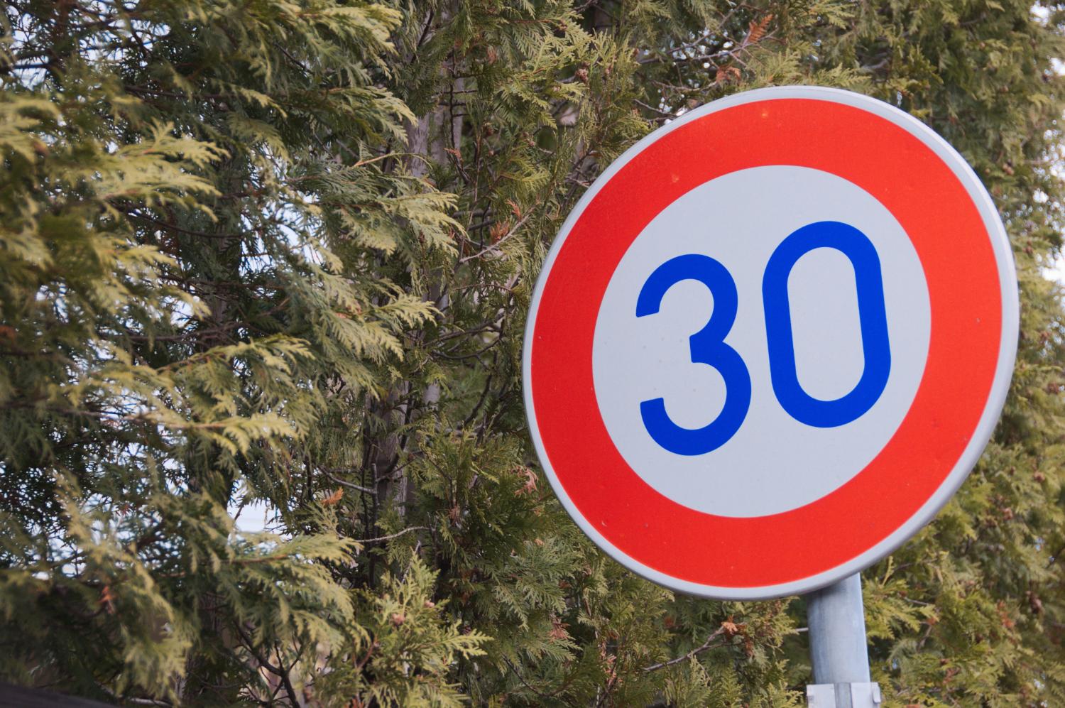 記事画像 「道路交通法の新ルール、自転車の新しい罰金制度とは、 2026年4月改正について詳しく解説」