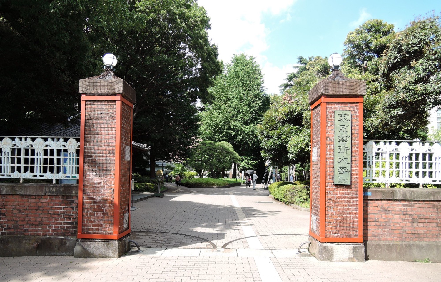 記事画像 「谷根千の文学と下町アート散歩 : 森鷗外・樋口一葉と歩く、根津・千駄木・谷中のパーソナルモビリティの旅」