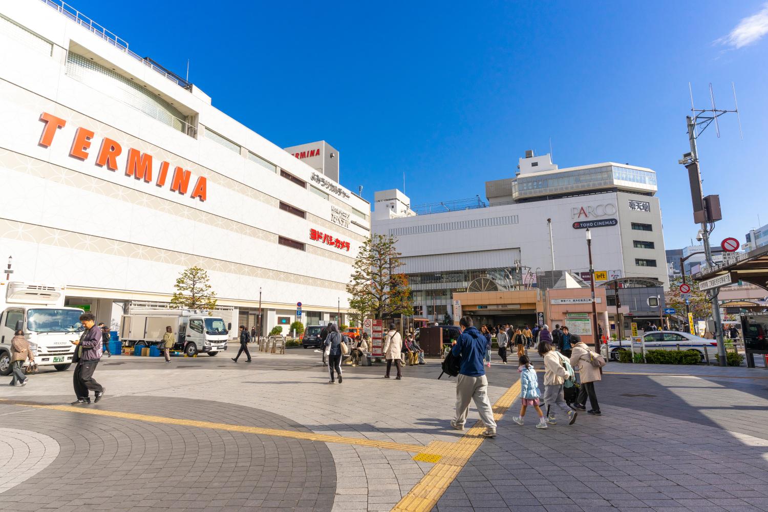 記事画像 「大阪万博でも話題に！乗用車と歩行者の共存を推進する「歩車混合交通システム」とは？」